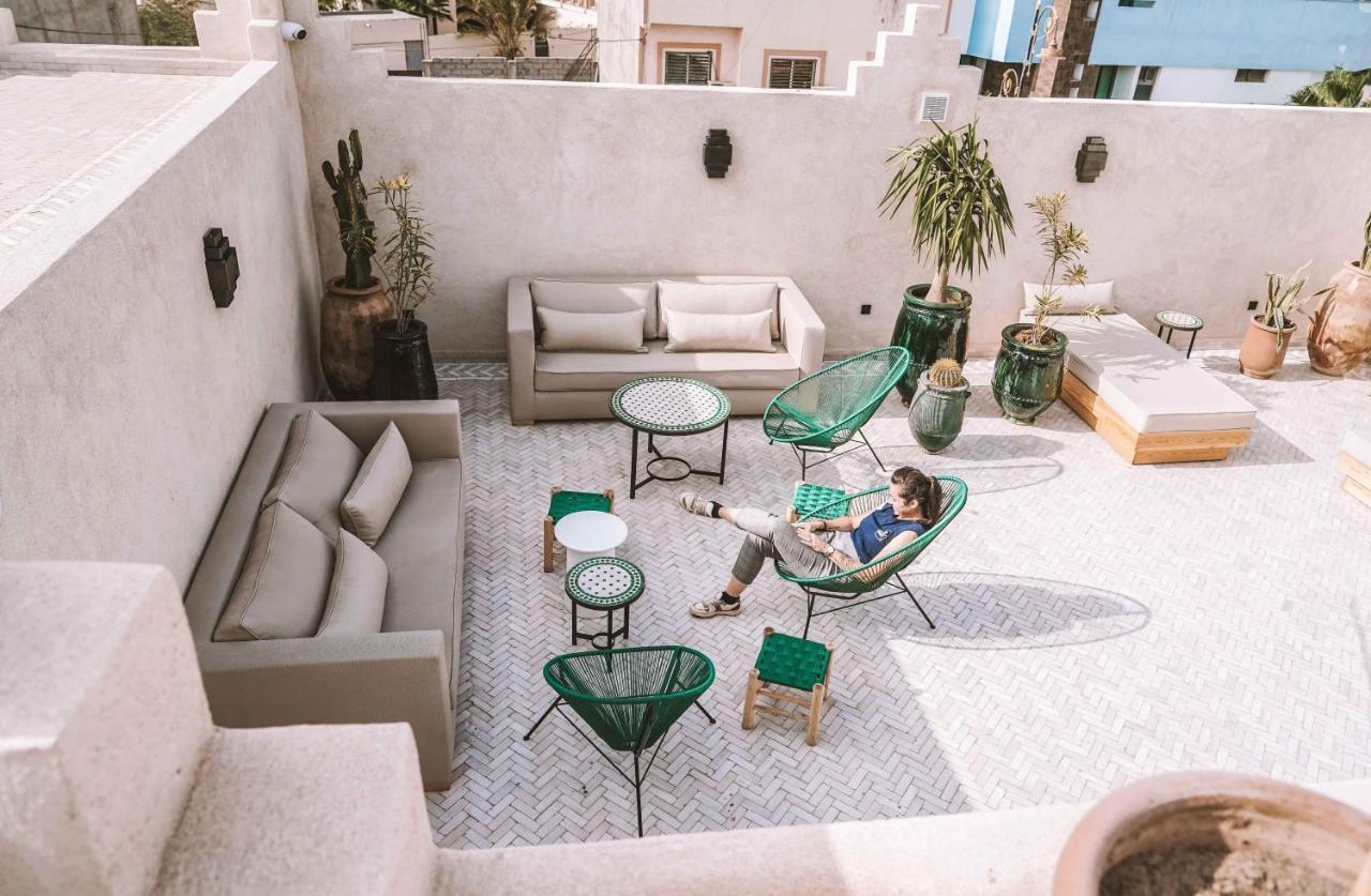 Oasis Hotel
