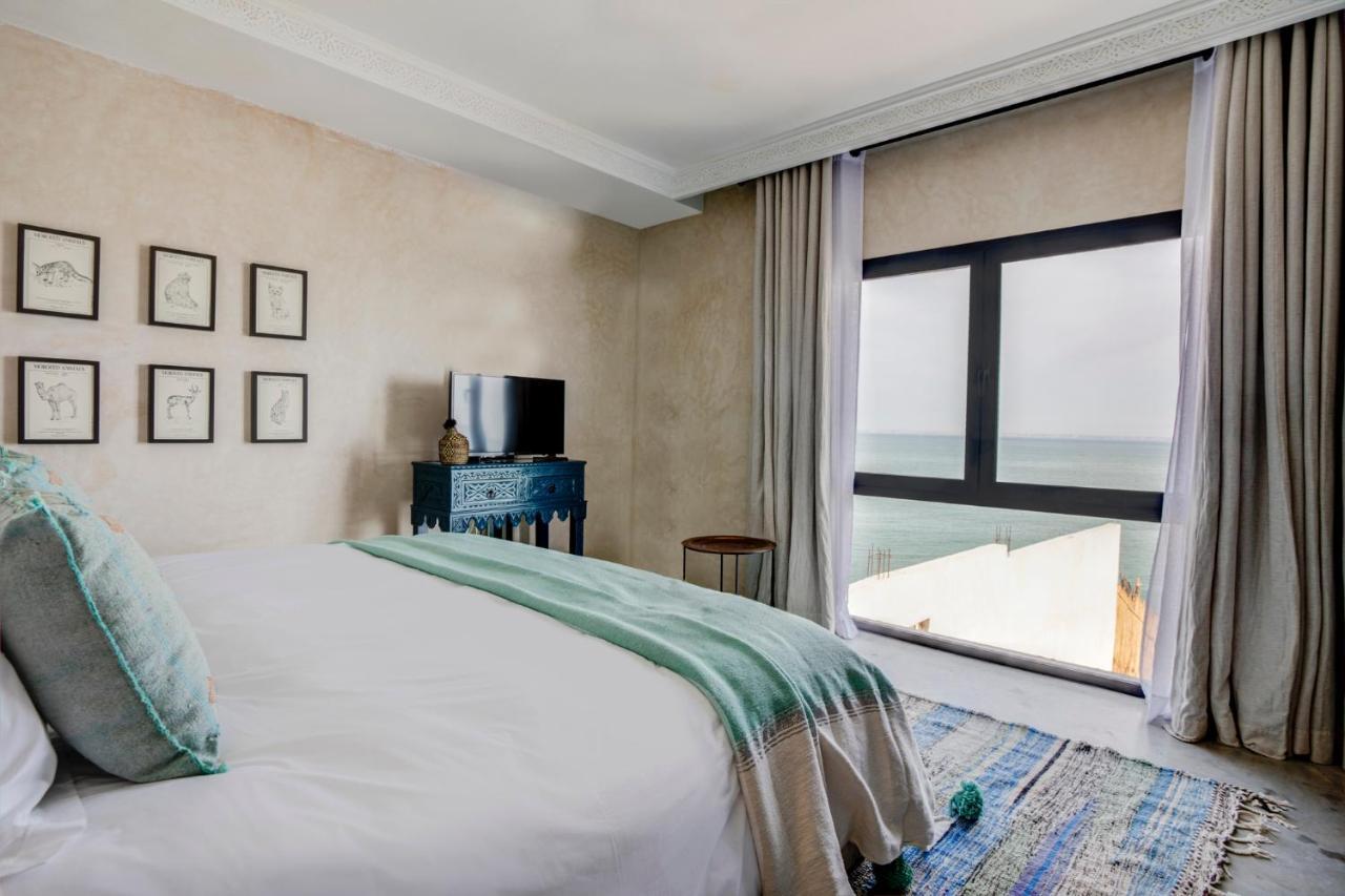 فندق Oasis 4*